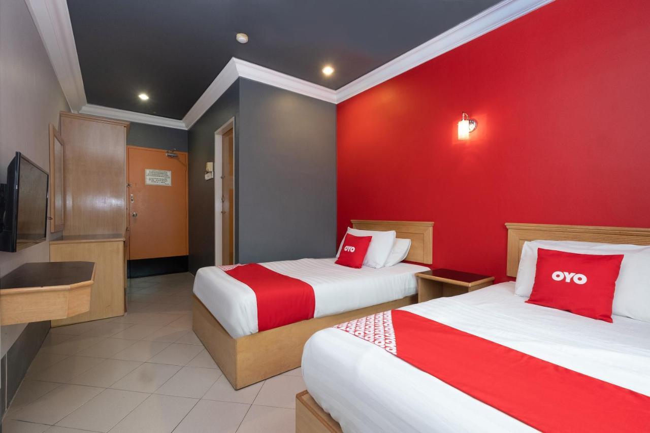 Oyo 90050 V Hotel Teluk Intan Luaran gambar