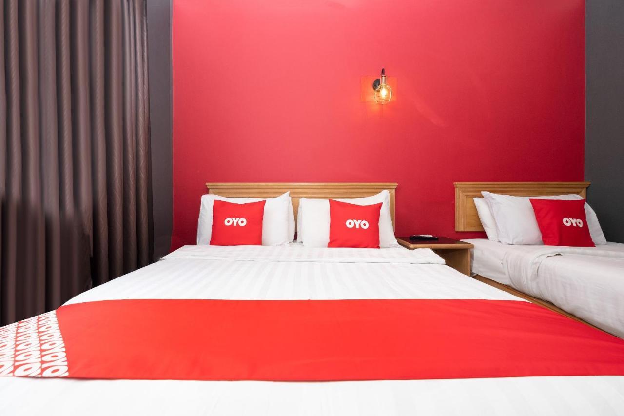 Oyo 90050 V Hotel Teluk Intan Luaran gambar